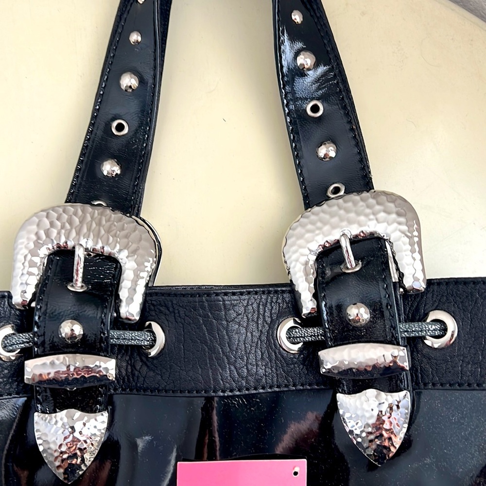 Charm and Luck Long Hobo Bag - Picture 3 of 16